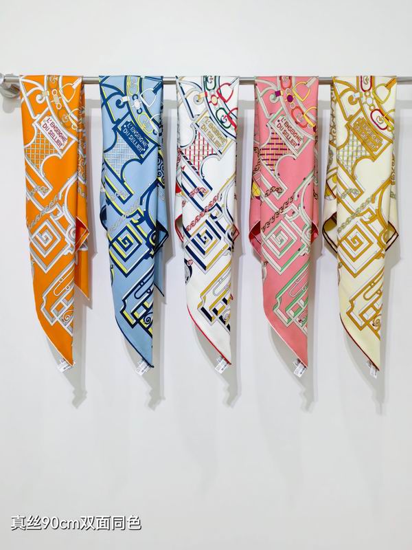 Hermes Silk Scarf 90X90cm E082517